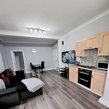 Large Flat Quite Location Modern And Well Equipped Apartment Swanage Exterior photo